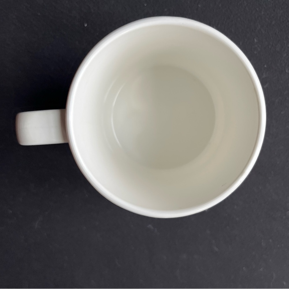 VTG Peter Rabbit Children’s Training Cup - Picture 7 of 7